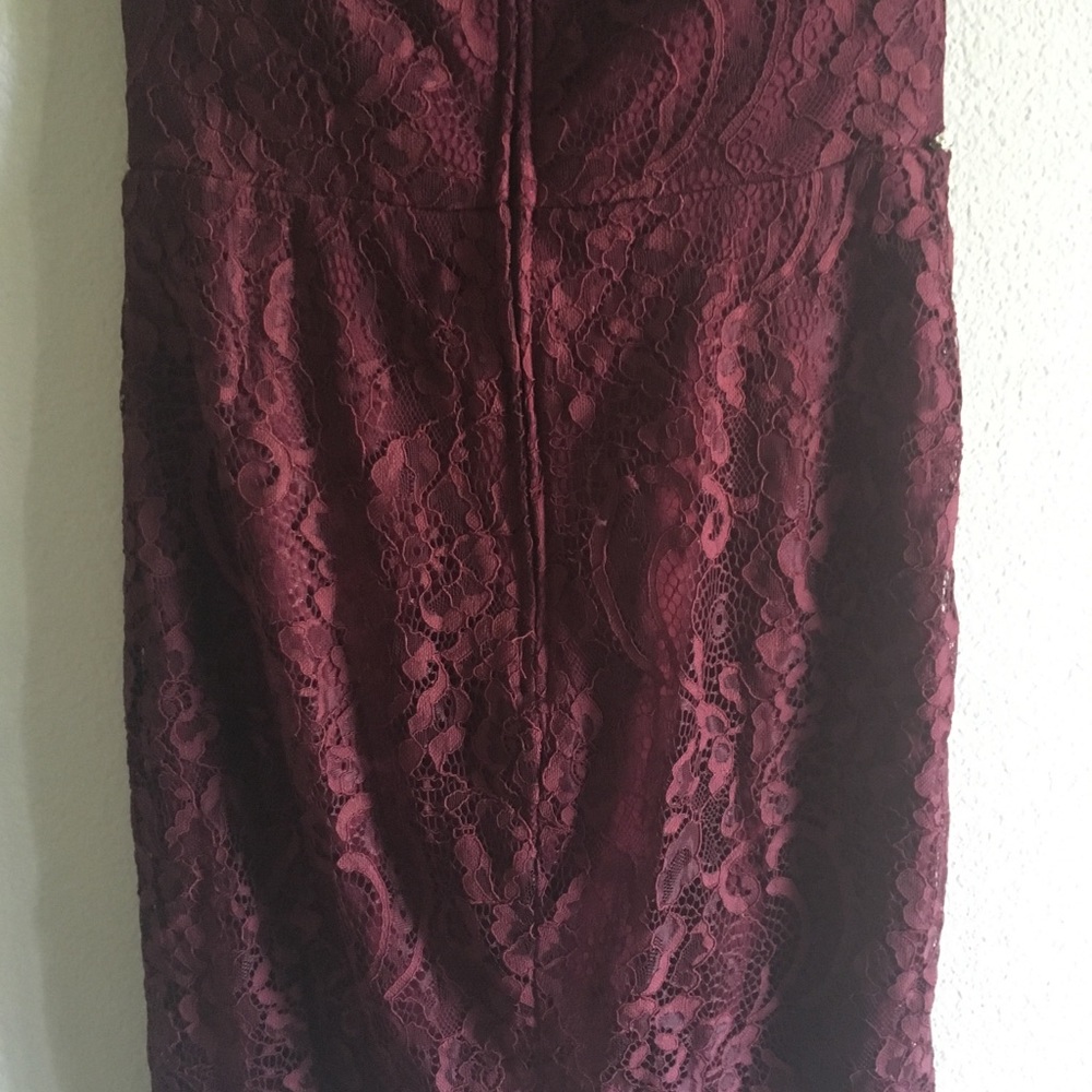 Way In Clothing Co - Picture 4 of 4